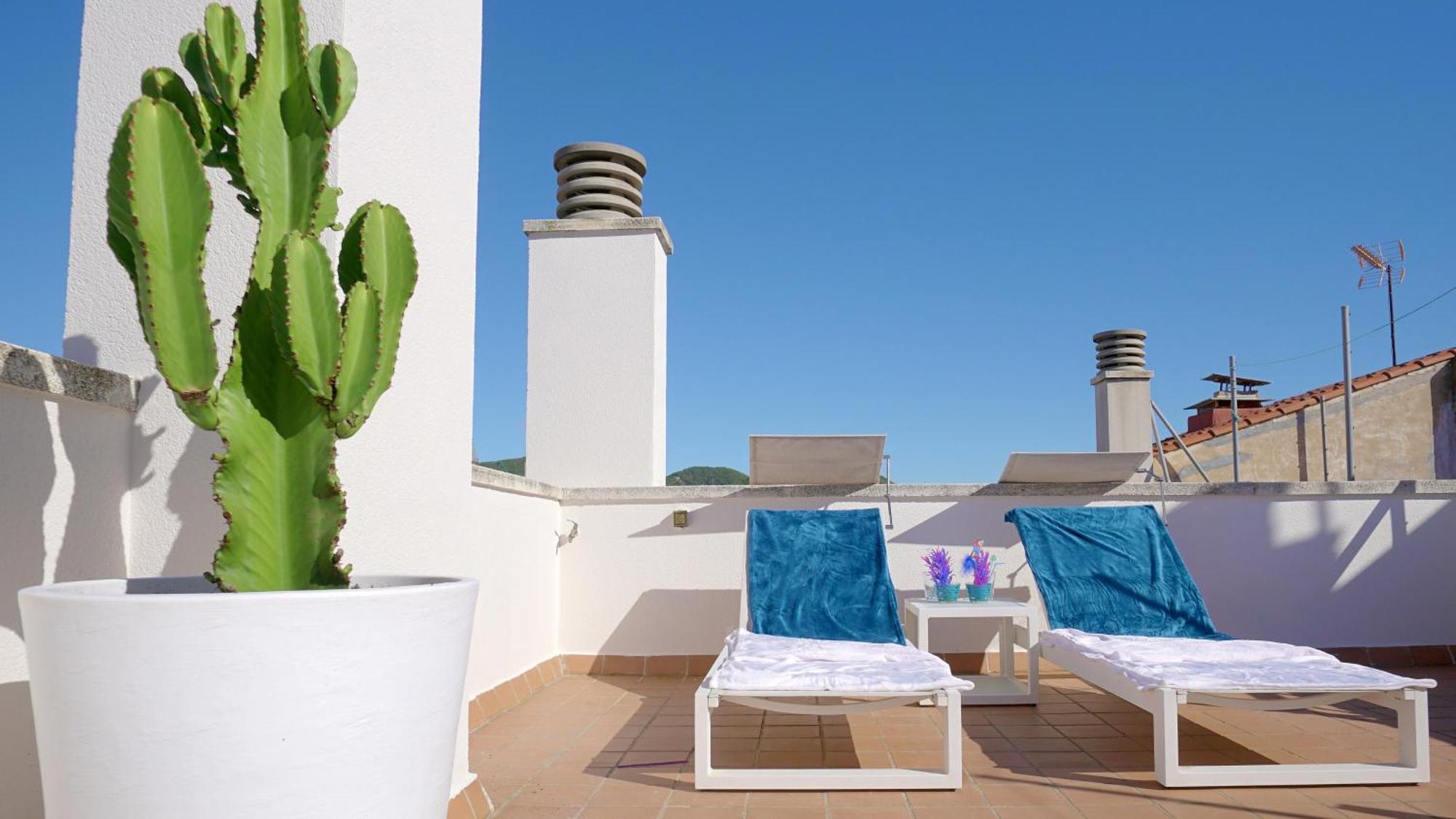 Beachstyle Penthouse By Hello Homes Sitges Eksteriør billede