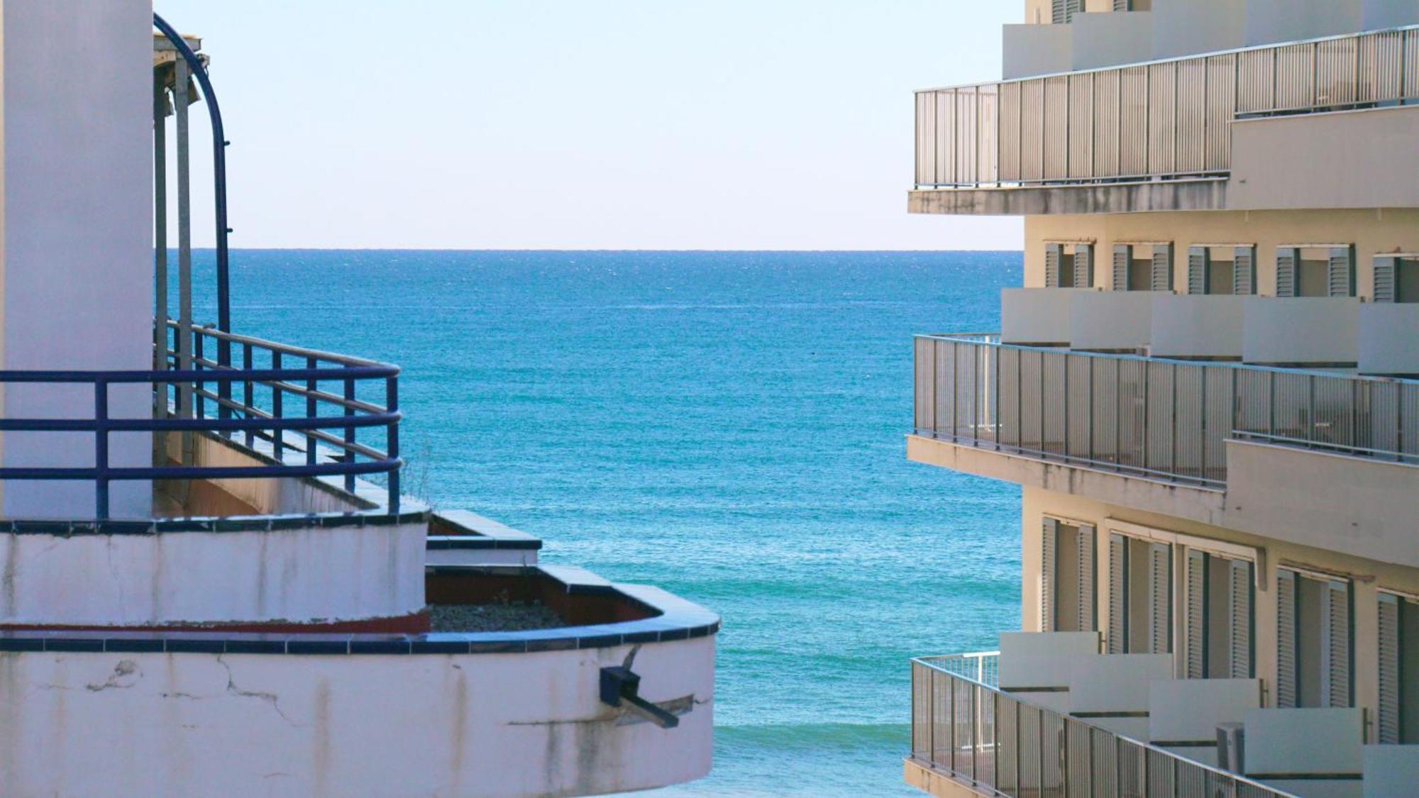 Beachstyle Penthouse By Hello Homes Sitges Eksteriør billede